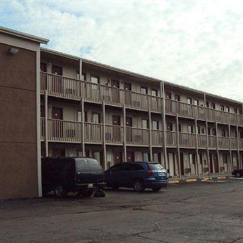 Motel 6-Blue Springs, Mo Екстериор снимка