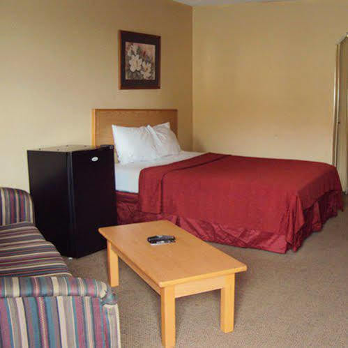 Motel 6-Blue Springs, Mo Екстериор снимка