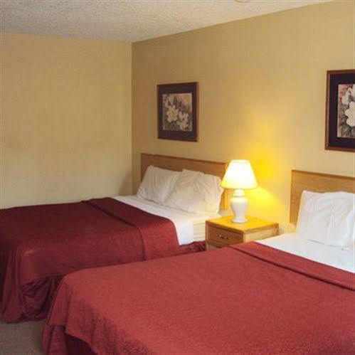 Motel 6-Blue Springs, Mo Екстериор снимка