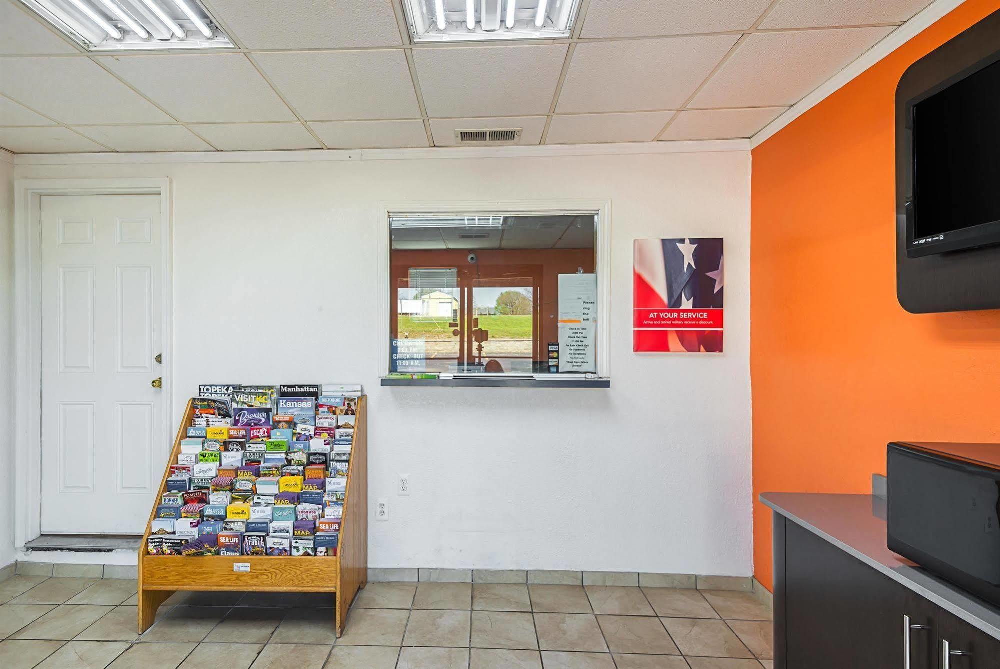 Motel 6-Blue Springs, Mo Екстериор снимка